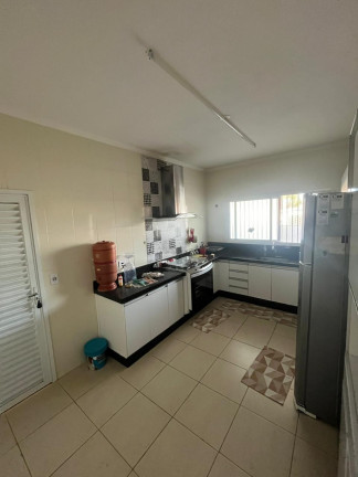 Imagem Casa com 2 Quartos à Venda, em Centro - Iperó Imagem Casa com 2 Quartos à Venda, em Centro - Iperó
