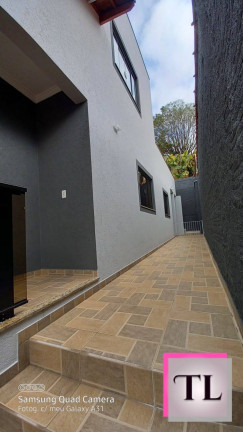Imagem Casa com 3 Quartos à Venda, 319 m² em Santa ângela - Poços De Caldas