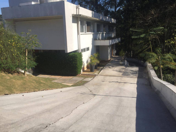 Imagem Casa com 4 Quartos à Venda ou Locação, 900 m² em Residencial Tamboré - Barueri
