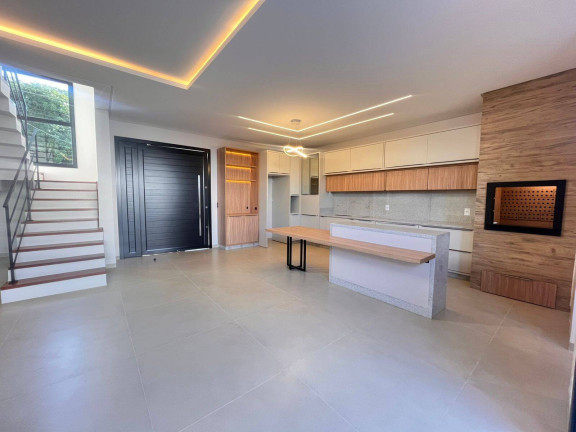 Imagem Sobrado com 3 Quartos à Venda, 153 m² em Pioneiros Catarinense - Cascavel