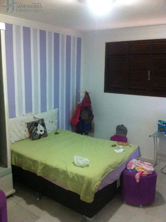 Imagem Casa com 4 Quartos para Alugar ou Temporada, 220 m² em Lagoa Nova - Natal