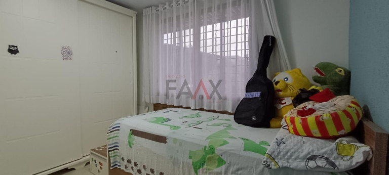 Imagem Casa com 4 Quartos à Venda, 255 m² em Boqueirão - Guarapuava Imagem Casa com 4 Quartos à Venda, 255 m² em Boqueirão - Guarapuava