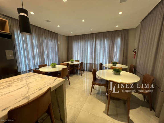 Imagem Apartamento com 3 Quartos à Venda, 110 m² em Meia Praia - Itapema Imagem Apartamento com 3 Quartos à Venda, 110 m² em Meia Praia - Itapema