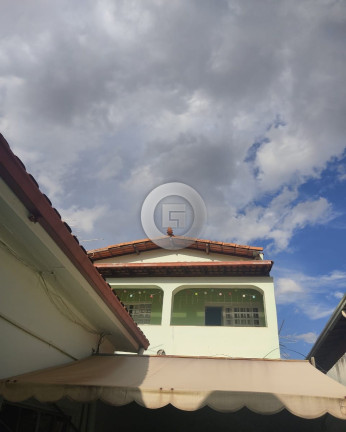 Imagem Sobrado com 3 Quartos à Venda, 180 m² em Vila Guilhermina - Montes Claros