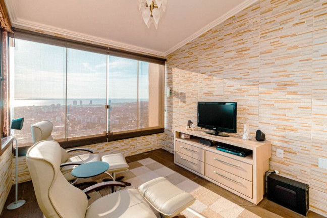Imagem Casa de Condomínio com 4 Quartos à Venda, 367 m² em Nonoai - Porto Alegre