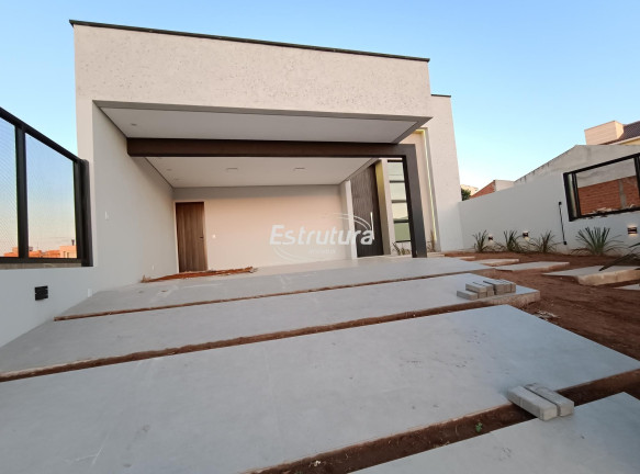 Casa com 3 Quartos à Venda, 134 m² em Pinheiro Machado - Santa Maria