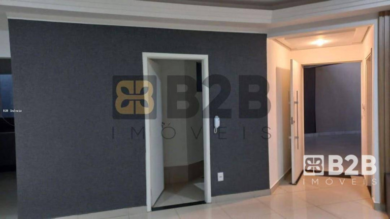 Imagem Casa com 3 Quartos à Venda, 250 m² em Jardim Paulista - Bauru Imagem Casa com 3 Quartos à Venda, 250 m² em Jardim Paulista - Bauru