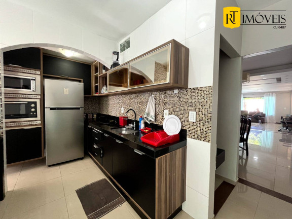 Imagem Casa com 4 Quartos à Venda, 170 m² em Palmeiras - Cabo Frio Imagem Casa com 4 Quartos à Venda, 170 m² em Palmeiras - Cabo Frio