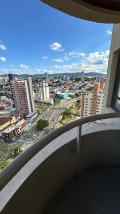 Apartamento com 3 Quartos à Venda, 156 m²