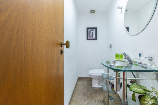 Imagem Imóvel com 4 Quartos à Venda, 185 m² em Moema - São Paulo Imagem Imóvel com 4 Quartos à Venda, 185 m² em Moema - São Paulo