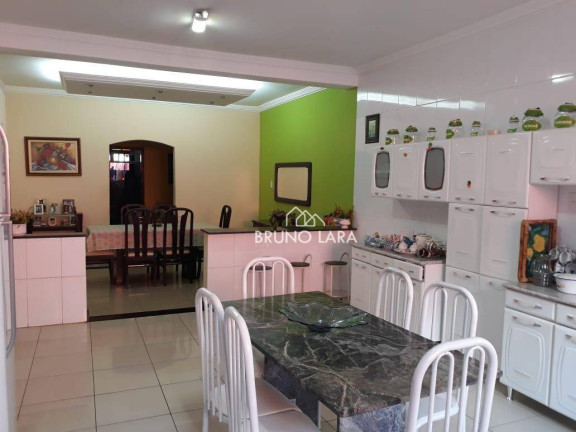 Imagem Casa com 4 Quartos à Venda, 360 m² em Novo Igarapé - Igarapé Imagem Casa com 4 Quartos à Venda, 360 m² em Novo Igarapé - Igarapé