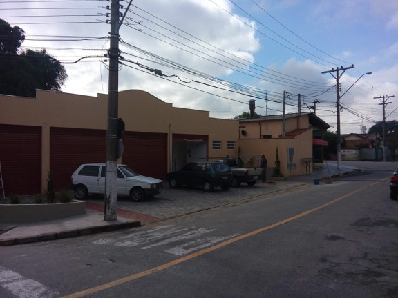 Loja para Alugar, 16 m² em Chácara Galega - Pindamonhangaba