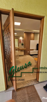 Imagem Sobrado com 3 Quartos à Venda, 180 m² em Vila Mazzei - São Paulo