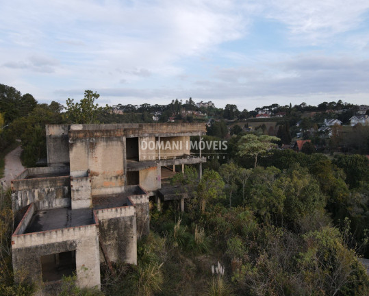 Imagem Imóvel à Venda, 880 m² em Região Do Alto Do Capivari - Campos Do Jordão Imagem Imóvel à Venda, 880 m² em Região Do Alto Do Capivari - Campos Do Jordão
