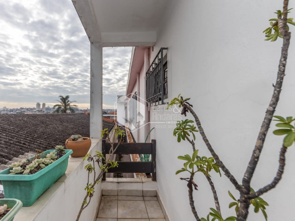 Imóvel com 5 Quartos à Venda, 230 m² em Vila Marari - São Paulo