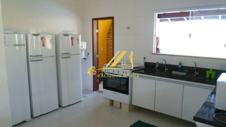 Imagem Imóvel com 77 Quartos à Venda, 293 m² em Guarajuba (monte Gordo) - Camaçari Imagem Imóvel com 77 Quartos à Venda, 293 m² em Guarajuba (monte Gordo) - Camaçari