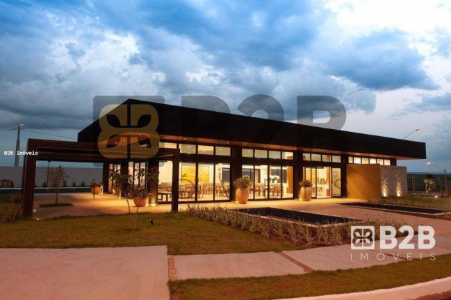 Terreno à Venda, 300 m² em Villa De Leon Ii - Piratininga