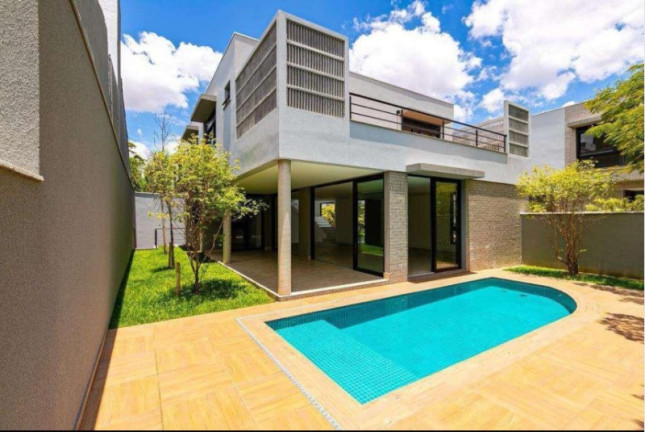 Imagem Casa com 3 Quartos à Venda, 560 m² em Indianópolis - São Paulo Imagem Casa com 3 Quartos à Venda, 560 m² em Indianópolis - São Paulo