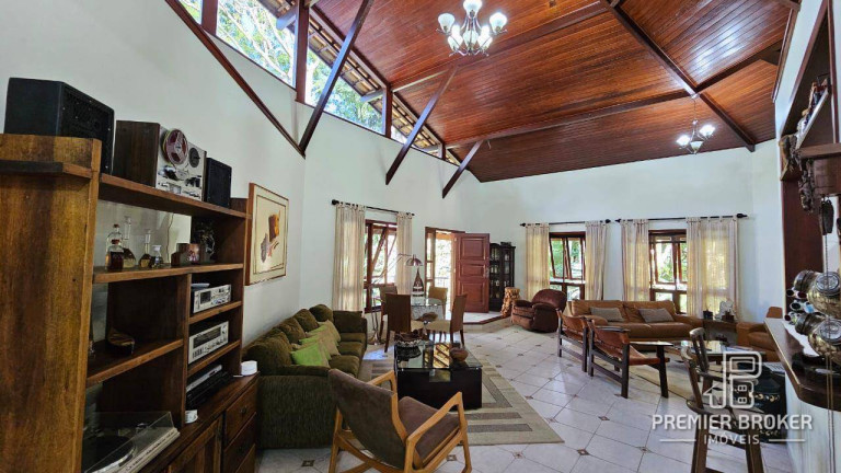 Imagem Casa com 3 Quartos à Venda, 350 m² em Fazenda Boa Fé - Teresópolis Imagem Casa com 3 Quartos à Venda, 350 m² em Fazenda Boa Fé - Teresópolis