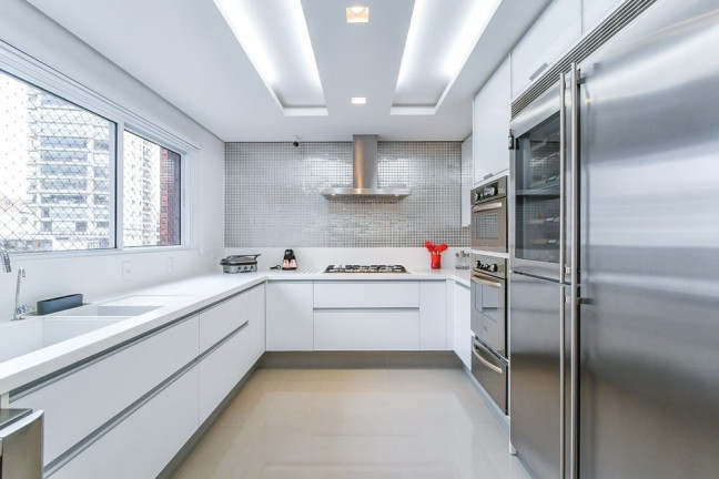 Imagem Imóvel com 3 Quartos à Venda, 244 m² em Vila Nova Conceição - São Paulo Imagem Imóvel com 3 Quartos à Venda, 244 m² em Vila Nova Conceição - São Paulo