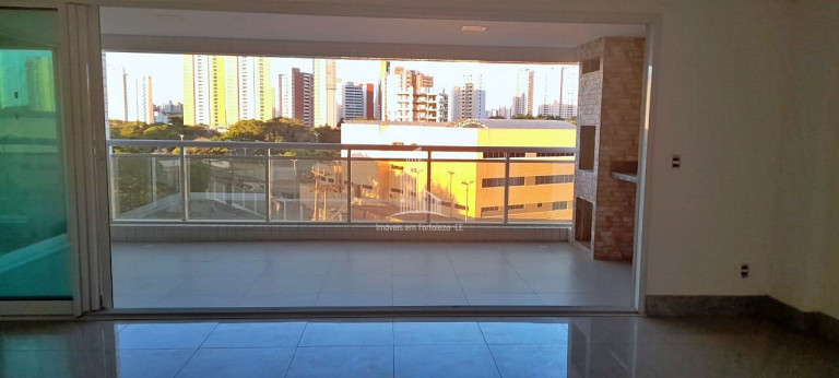 Imagem Apartamento com 3 Quartos à Venda, 172 m² em Engenheiro Luciano Cavalcante - Fortaleza Imagem Apartamento com 3 Quartos à Venda, 172 m² em Engenheiro Luciano Cavalcante - Fortaleza