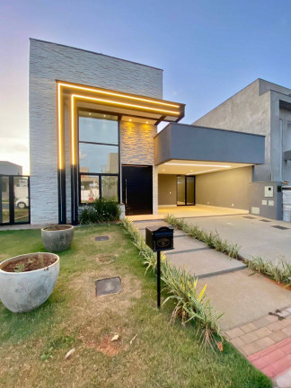 Imagem Sobrado com 3 Quartos à Venda, 312 m² em Residencial Parqville Jacarandá - Aparecida De Goiânia
