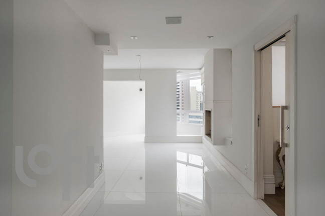 Imagem Cobertura com 3 Quartos à Venda, 250 m² em Vila Nova Conceição - São Paulo Imagem Cobertura com 3 Quartos à Venda, 250 m² em Vila Nova Conceição - São Paulo