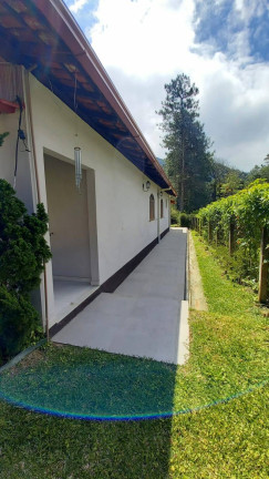 Imagem Casa com 3 Quartos à Venda, 450 m² em Theodoro De Oliveira - Nova Friburgo