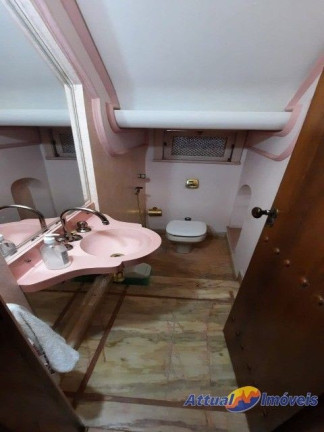 Imagem Casa com 5 Quartos à Venda, 211 m² em Alto - Teresópolis