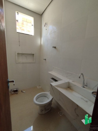 Imagem Casa com 3 Quartos à Venda, 60 m² em Independência - Montes Claros