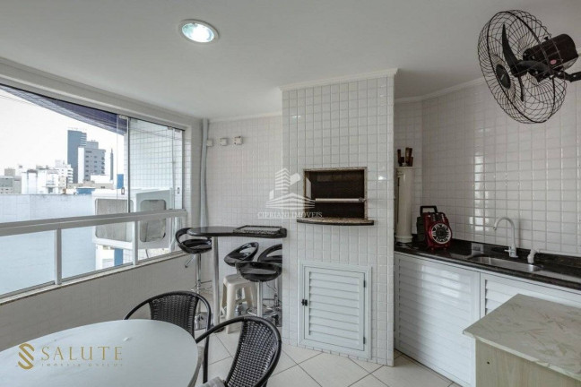 Imagem Apartamento com 3 Quartos à Venda, 106 m² em Centro - Balneário Camboriú