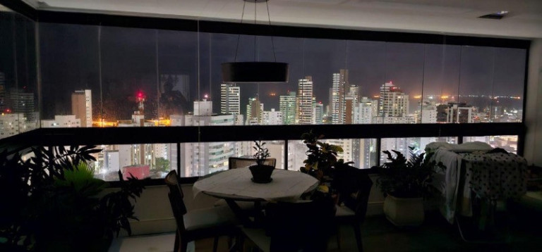 Imagem Imóvel com 4 Quartos à Venda, 162 m² em Jardim Apipema - Salvador