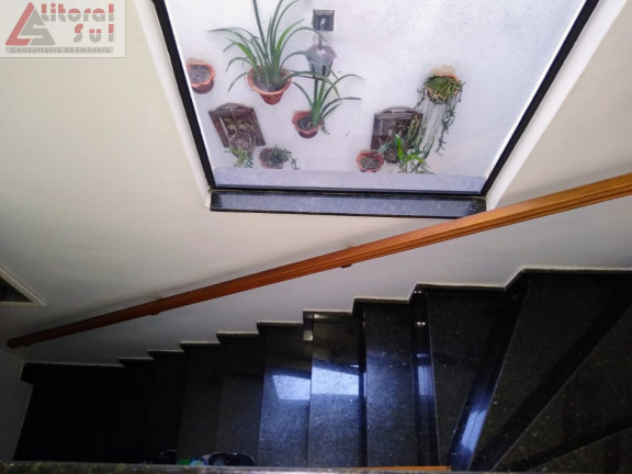 Imagem Sobrado com 3 Quartos à Venda, 180 m² em Itaquera - São Paulo Imagem Sobrado com 3 Quartos à Venda, 180 m² em Itaquera - São Paulo