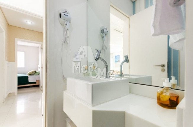 Imagem Apartamento com 3 Quartos à Venda, 175 m² em Pitangueiras - Guarujá