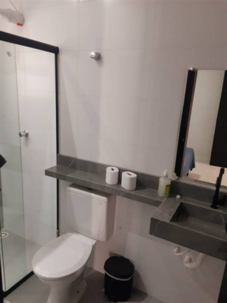 Imagem Casa com 3 Quartos à Venda, 179 m² em Jd. Marcia - Peruibe Imagem Casa com 3 Quartos à Venda, 179 m² em Jd. Marcia - Peruibe
