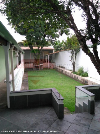 Imagem Casa com 3 Quartos à Venda, 218 m² em Vila Sao Jose - Taubaté