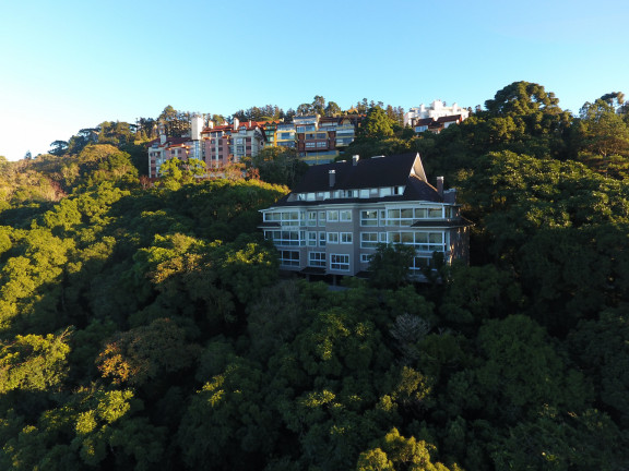 Imagem Apartamento com 4 Quartos à Venda, 256 m² em Jardim Bela Vista - Gramado Imagem Apartamento com 4 Quartos à Venda, 256 m² em Jardim Bela Vista - Gramado