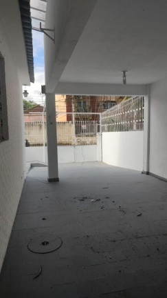 Imagem Casa com 5 Quartos à Venda, 375 m² em Campo Grande - Rio De Janeiro Imagem Casa com 5 Quartos à Venda, 375 m² em Campo Grande - Rio De Janeiro