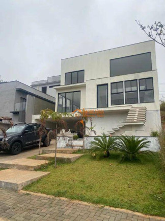Casa com 3 Quartos à Venda, 242 m² em Cézar De Souza - Mogi Das Cruzes