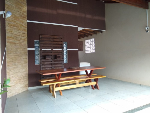 Imagem Casa com 3 Quartos à Venda, 80 m² em Jardim Castro - Jacarezinho