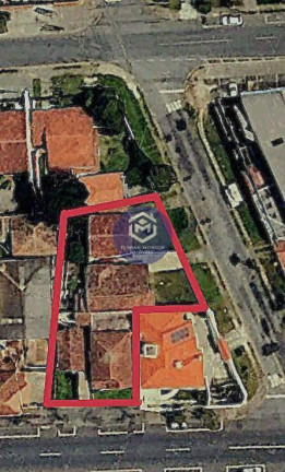 Imagem Terreno à Venda, 859 m² em Curitiba Imagem Terreno à Venda, 859 m² em Curitiba