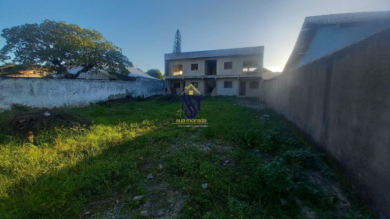 Imagem Casa com 8 Quartos à Venda, 240 m² em Coqueiral - Araruama Imagem Casa com 8 Quartos à Venda, 240 m² em Coqueiral - Araruama