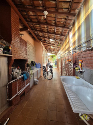 Imagem Casa com 3 Quartos à Venda, 185 m² em Praia De Itaparica - Vila Velha Imagem Casa com 3 Quartos à Venda, 185 m² em Praia De Itaparica - Vila Velha