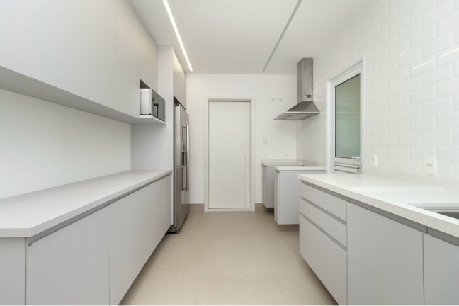 Imagem Apartamento com 2 Quartos à Venda, 126 m² em Moema - São Paulo