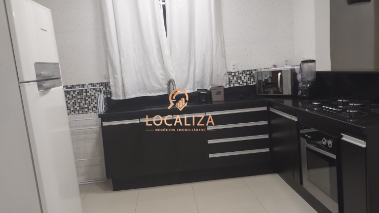 Imagem Casa com 8 Quartos à Venda, 120 m² em Balneário Dos Golfinhos - Caraguatatuba Imagem Casa com 8 Quartos à Venda, 120 m² em Balneário Dos Golfinhos - Caraguatatuba