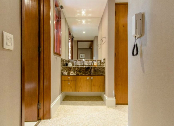Imagem Casa com 4 Quartos à Venda, 350 m² em Cidade Jardim - São Paulo