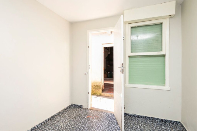Imagem Imóvel com 3 Quartos à Venda, em Santa Tereza - Porto Alegre Imagem Imóvel com 3 Quartos à Venda, em Santa Tereza - Porto Alegre
