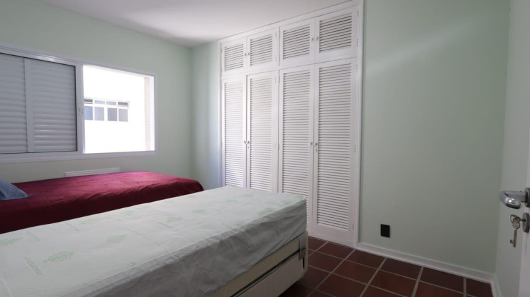 Imagem Imóvel com 3 Quartos à Venda, 130 m² em Jardim Astúrias - Guarujá Imagem Imóvel com 3 Quartos à Venda, 130 m² em Jardim Astúrias - Guarujá