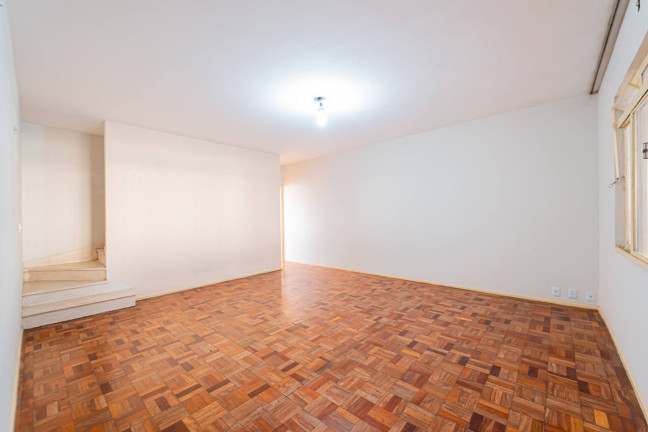 Casa com 3 Quartos à Venda, 260 m² em Vila Marari - São Paulo