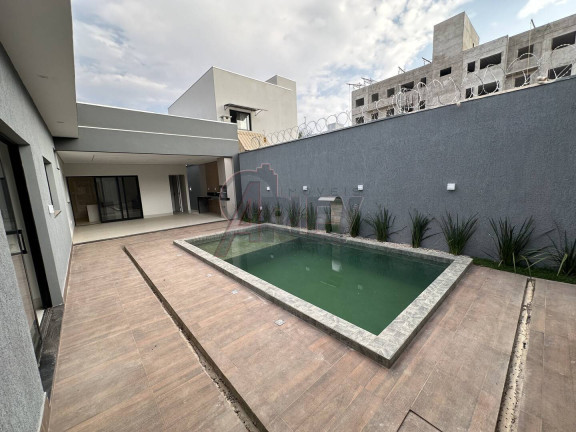 Imagem Casa com 3 Quartos à Venda, 300 m² em Morada Do Sol - Montes Claros